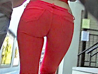 Oh my God, that hottie dressed in red really made my heart beat faster! Take a look at her fantastic ass in hot sexy jeans!