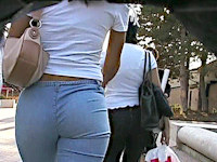 Hot blue jeans fit girls body perfectly. Even emphasize the beauty of her bubble butt in jeans. Don't you think she's amazing?