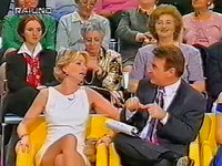 Lad raised her leg up high during her speech on the talk-show deposing her upskirt view and wowing the crowd